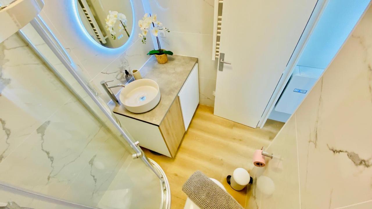 New Designer Studio Next To Casino Square With Ac & Internet 몬테카를로 외부 사진